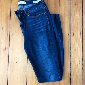 DONATING SOON * bullhead skinny jeans size 9